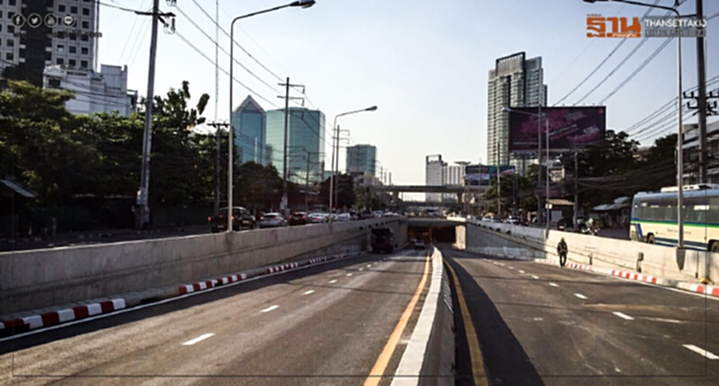 เปิดใช้งานแล้ว "อุโมงค์ลอดแยกรัชโยธิน" !! 'อิตาเลียนไทย' เร่งก่อสร้างเสร็จก่อน 3 เดือน เปิดใช้งานแล้ว "อุโมงค์ลอดแยกรัชโยธิน" !! 'อิตาเลียนไทย' เร่งก่อสร้างเสร็จก่อน 3 เดือน