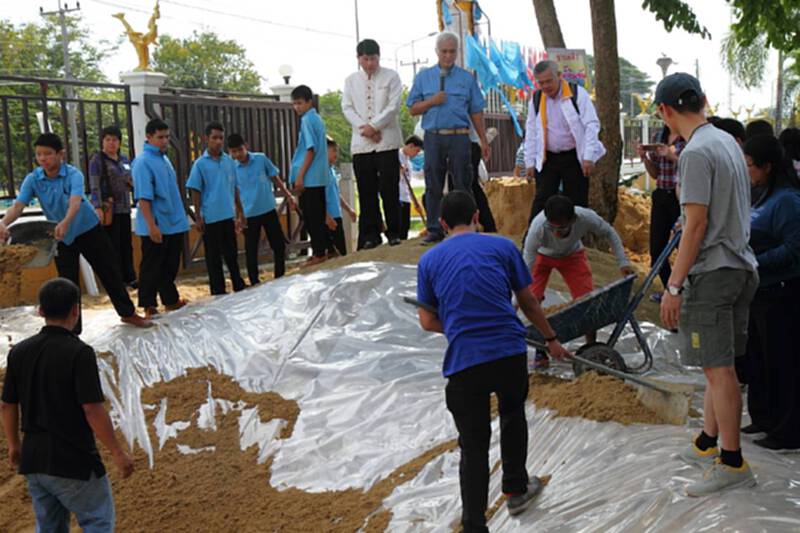 "สสส.-ปกครองท้องถิ่น"ลุยสร้างสนามเด็กเล่นสร้างปัญญาทั่วประเทศ "สสส.-ปกครองท้องถิ่น"ลุยสร้างสนามเด็กเล่นสร้างปัญญาทั่วประเทศ