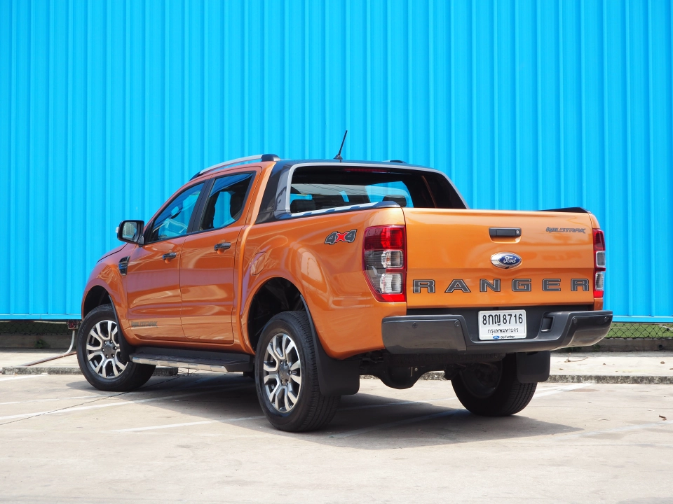 Ford Ranger 4x4 Wildtrak โหดไม่เท่า"แร็พเตอร์"แต่เด่นเกินการใช้งาน