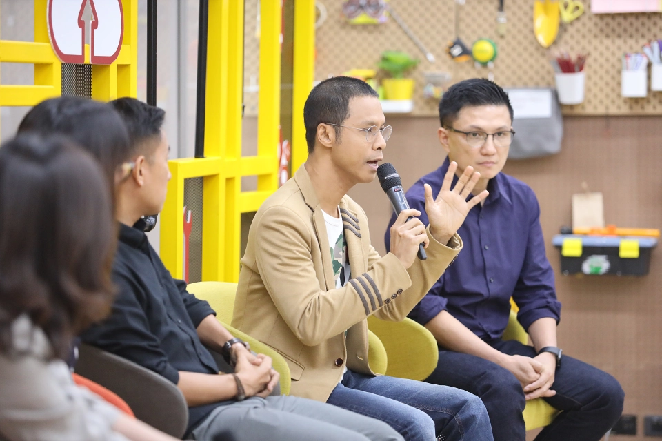 เปลี่ยนวิธีคิด  สร้างสรรค์งานดนตรี  แข่งกับโลกยุค Disruptive