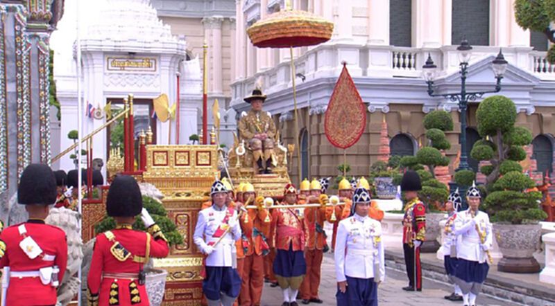พระบาทสมเด็จพระเจ้าอยู่หัว ทรงประกาศพระองค์เป็นพุทธศาสนูปถัมภก พระบาทสมเด็จพระเจ้าอยู่หัว ทรงประกาศพระองค์เป็นพุทธศาสนูปถัมภก