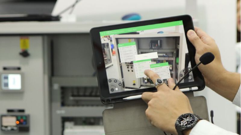 ชไนเดอร์ อัพเดทอีโคสตรัคเจอร์  ปฏิวัติวงการอุตสาหกรรมสู่ยุคดิจิทัล