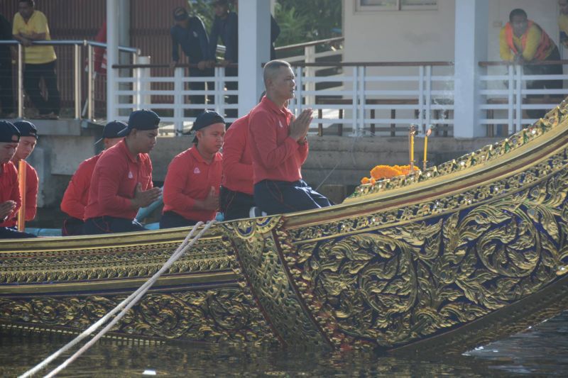ประกาศวันซ้อมใหญ่-เชิญเรือพระที่นั่งลงน้ำในขบวนพยุหยาตราทางชลมารคก่อนพิธีจริง  24 ต.ค.นี้