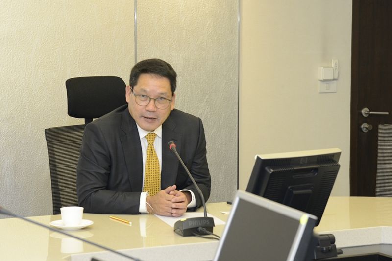 ขุนคลังลั่น ไม่หนักใจแจงนโยบายรัฐบาลต่อสภา  