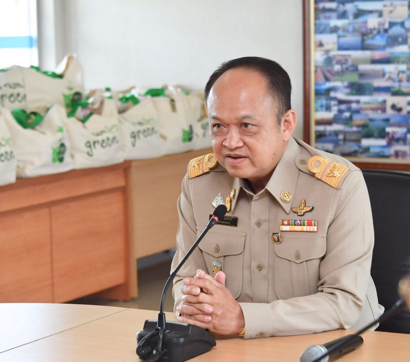 เร่งเยียวยาแจกเมล็ดพันธุ์ข้าวเจ้าหมื่นตัน พักชำระหนี้ ธ.ก.ส. 3 ปี