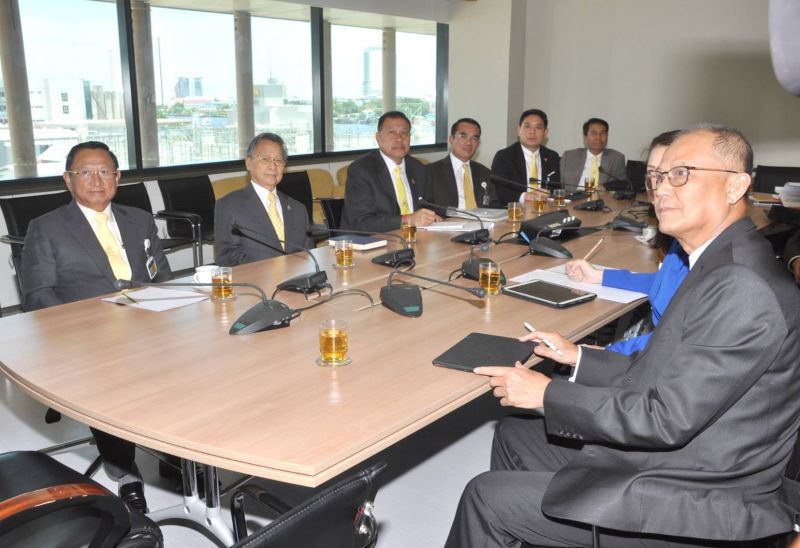 "ชวน" ประธานสภา ให้เวลาเต็มที่ อภิปรายแถลงนโยบายรัฐบาล งัดกฏเหล็กหักเวลาฝ่ายค้านประท้วง