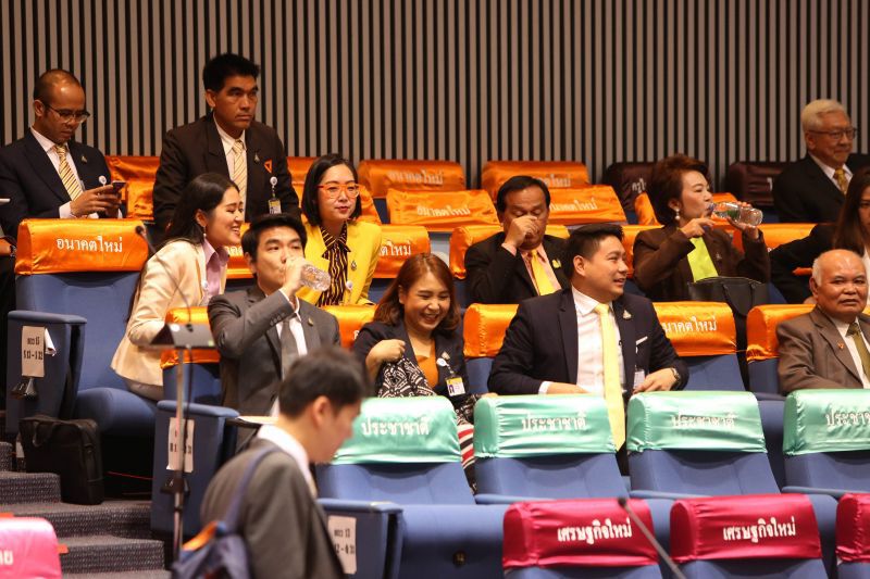 “ปิยบุตร”เปรียบ รธน.ปี 60 เหมือนกับดักที่พร้อมระเบิด