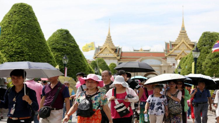 ชง‘พิพัฒน์’แจก  คูปอง20ล้านใบ   คนสูงวัยเที่ยว