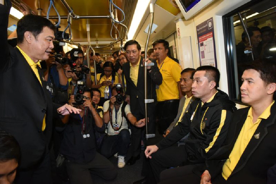 เริ่มวันนี้ นั่งฟรีสายสีน้ำเงินส่วนต่อขยาย5สถานี สถานีวัดมังกร-ท่าพระ