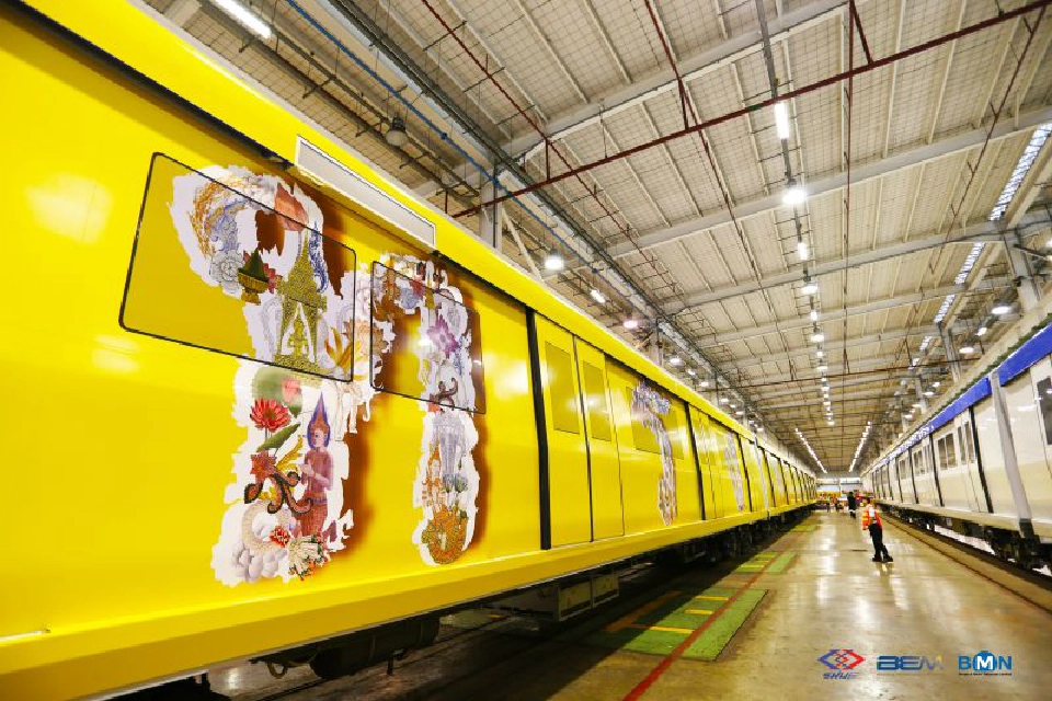 “MRT” จัดทำรถไฟฟ้าขบวนพิเศษ เฉลิมพระเกียรติในหลวง