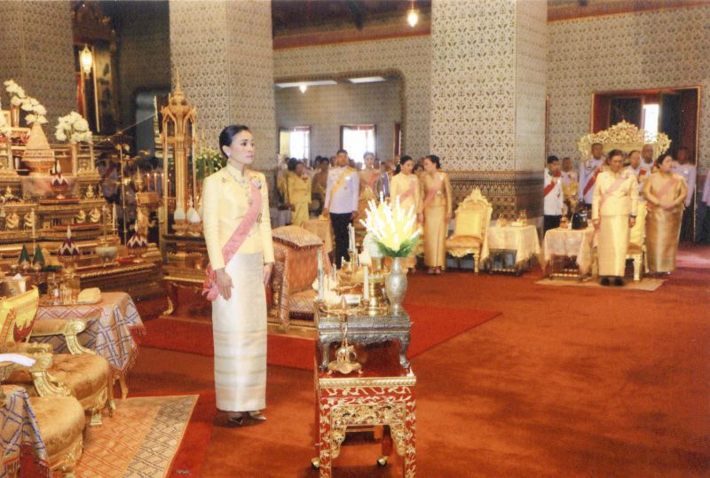 'ในหลวง' เสด็จในการพระราชพิธี เฉลิมพระชนมพรรษา