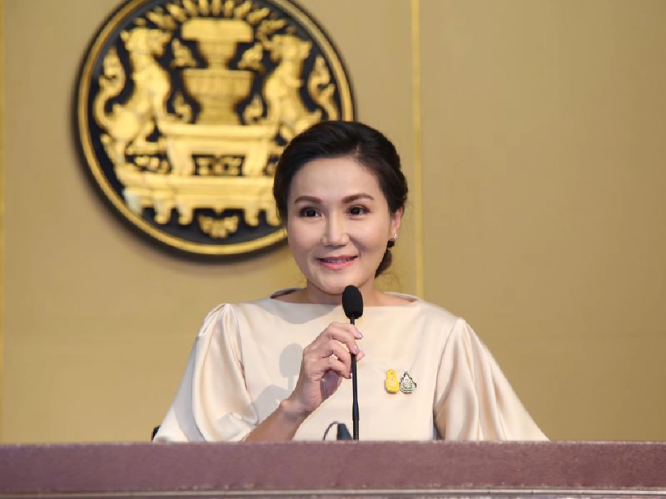 ใครเป็นใคร?  7 ขรก.การเมือง” ชุดแรก