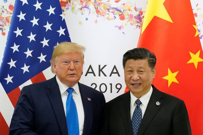 ภาพเมื่อครั้งผู้นำจีนและสหรัฐฯพบกันนอกรอบการประชุม G20 ที่เมืองโอซากา ประเทศญี่ปุ่น ปลายเดือนมิถุนายน 2562