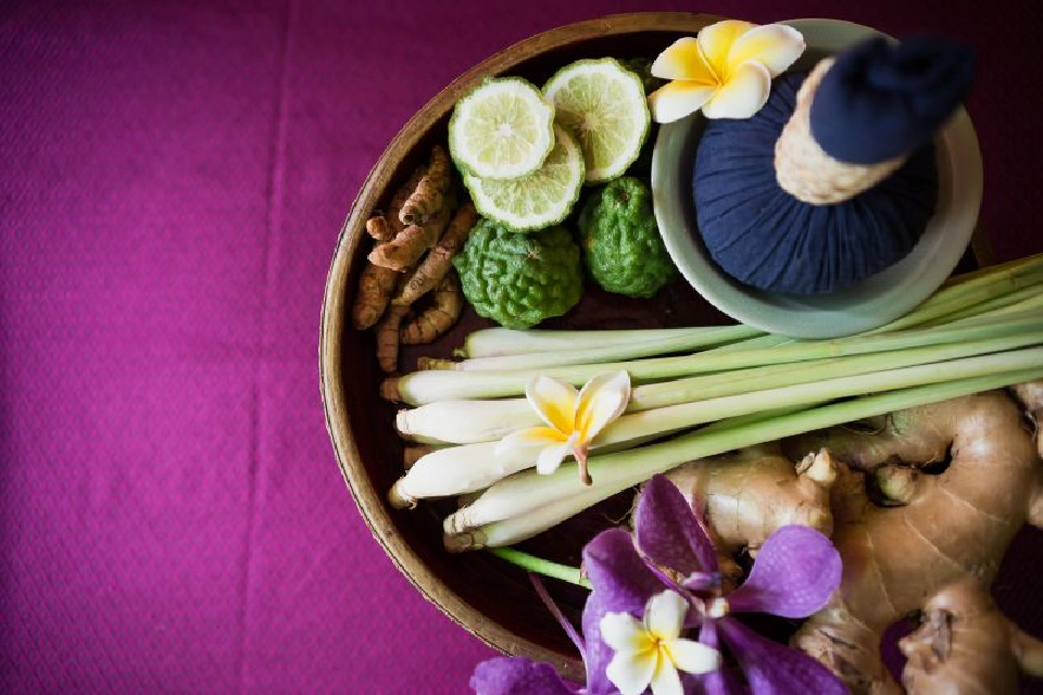 หลงใหลอาทิตย์อัสดง ราวินทรา บีช รีสอร์ท พัทยา