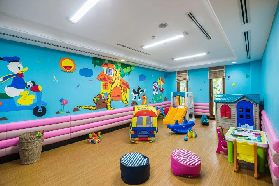 หลงใหลอาทิตย์อัสดง ราวินทรา บีช รีสอร์ท พัทยา