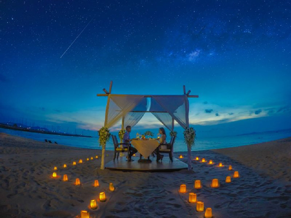 หลงใหลอาทิตย์อัสดง ราวินทรา บีช รีสอร์ท พัทยา