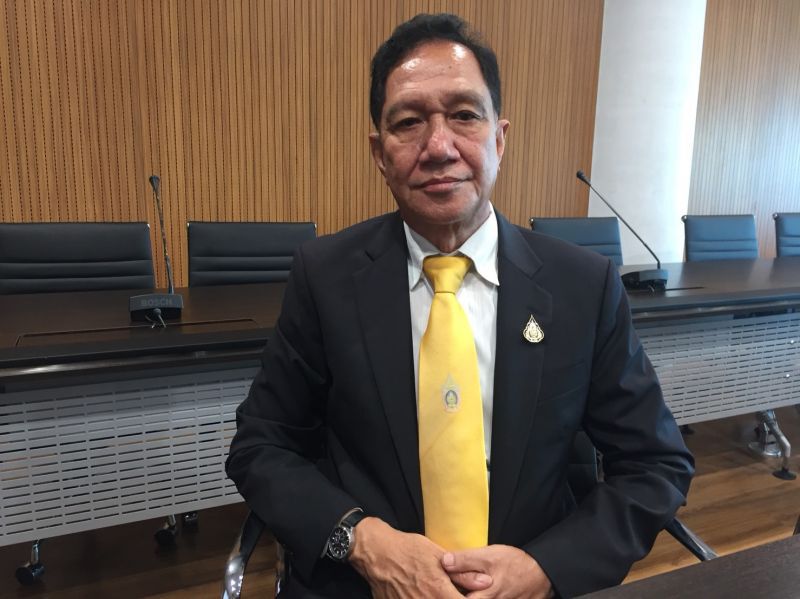 ดึง ‘โรงงาน’ ร่วมวงอนุฯมะพร้าว-สับปะรด แก้ปัญหาราคาตกต่ำ