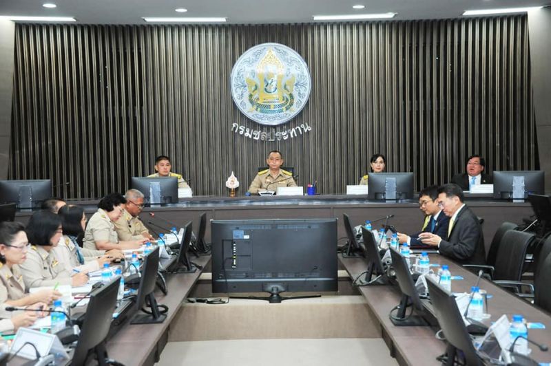 ‘เฉลิมชัย’มอบนโยบาย 4 ข้อขับเคลื่อน ก.เกษตรเชิงรุก