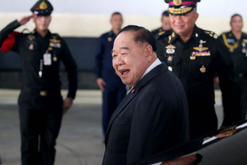 พล.อ.ประวิตร วงษ์สุวรรณ 