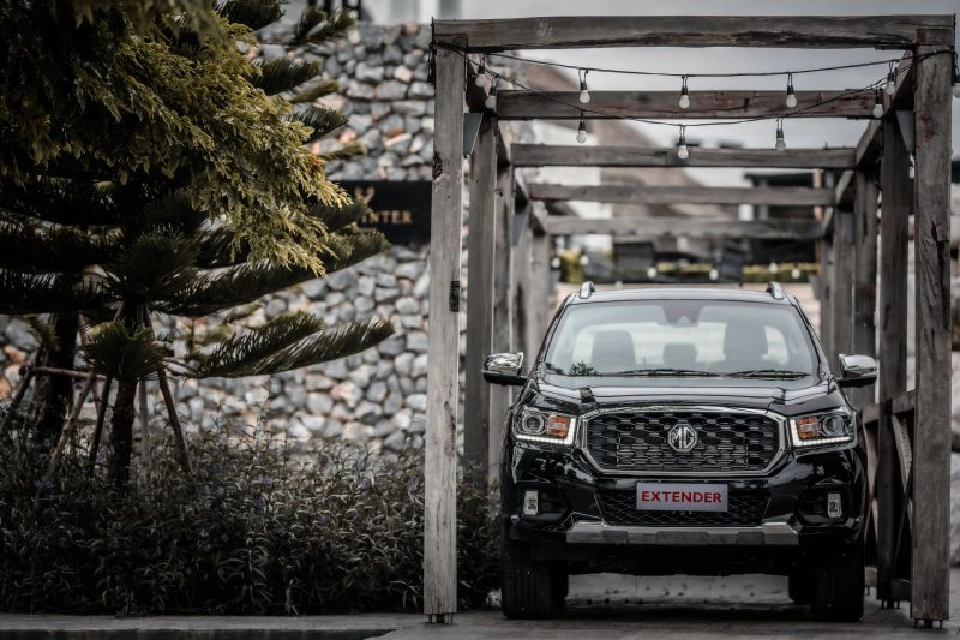 สัมผัสปิกอัพMG...น้องใหม่หัวใจ2.0ลิตรเทอร์โบ