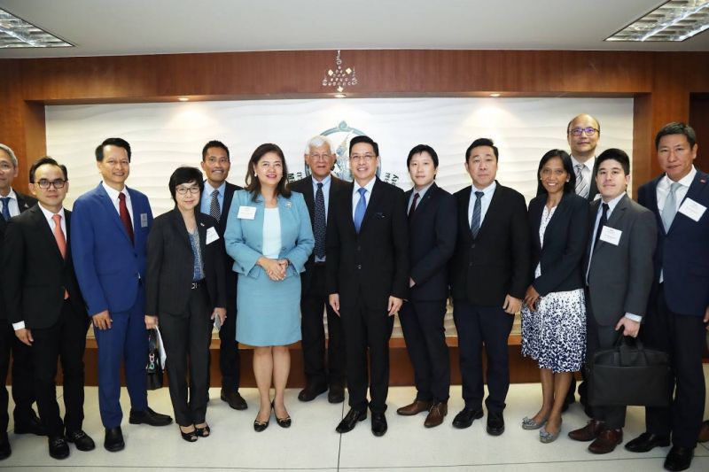 รมว.ดีอี หารือ USABC ร่วมแลกเปลี่ยนนโยบายดิจิทัลฯ 