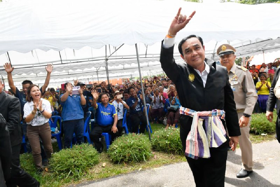 นายกฯลั่นไม่มีลาออก เปรียบเหมือนกระท้อนยิ่งทุบ ยิ่งตี ยิ่งหวาน