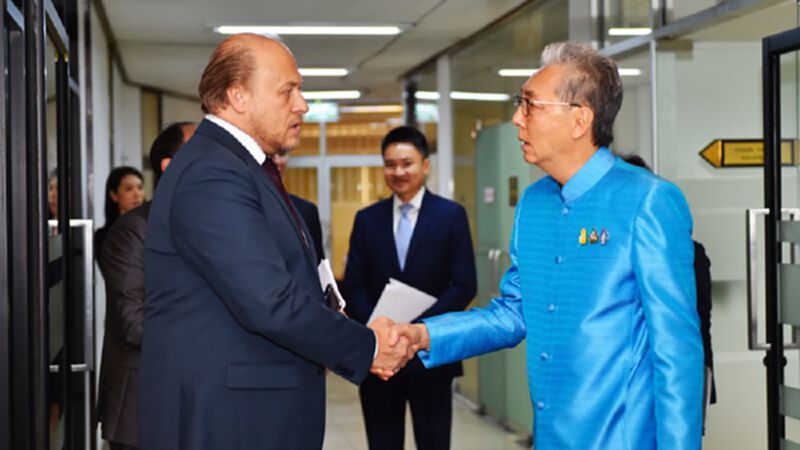 "ทูตรัสเซีย" พบ “สมคิด” พร้อมผลักดัน FTA ไทย-ยูเรเซีย "ทูตรัสเซีย" พบ “สมคิด” พร้อมผลักดัน FTA ไทย-ยูเรเซีย