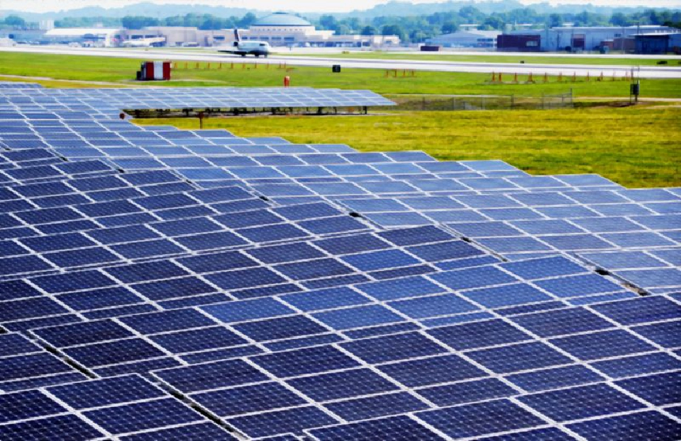 ‘ชัตตานูก้า’ สนามบินแห่งแรกในสหรัฐฯที่ใช้พลังงานแสงอาทิตย์ 100%