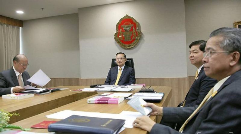 ผู้ตรวจฯ ถกปมถวายสัตย์ฯ ลุ้นส่งศาลรธน.หรือยุติคำร้อง