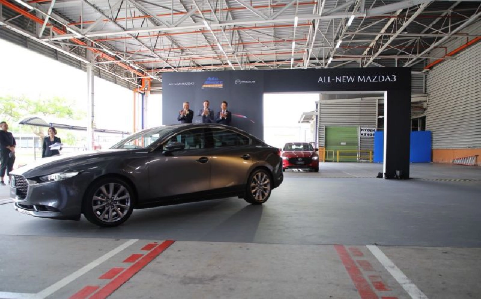 มาสด้า3 ใหม่ เริ่มเดินสายผลิต AAT จ.ระยอง