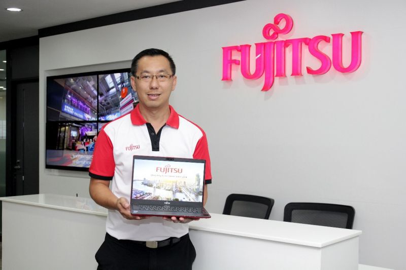 ‘ฟูจิตสึ’ รุกตลาด โน้ตบุ๊ก-สแกนเนอร์ ตั้งเป้าสิ้นปีชิงแชร์ 30%