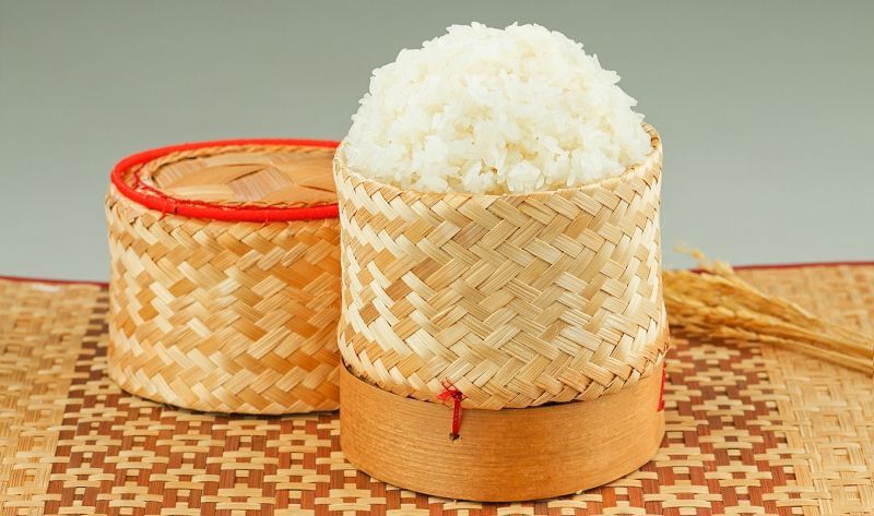 ‘สมพร อิศวิลานนท์’ แฉไอ้โม่งฟันกำไรข้าวเหนียวแพง