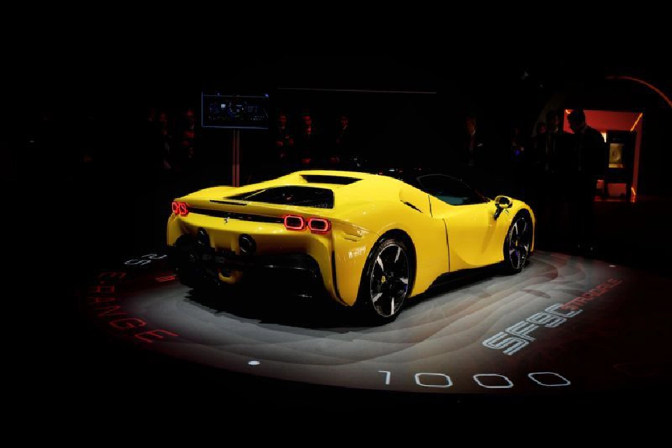 อิตาลีลุย‘ปลั๊ก-อินไฮบริด’ เฟอร์รารี่ชิงขาย 43 ล้าน