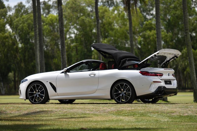 BMWจัดงานกระตุ้นยอด-นำเข้าซีรีส์8 เปิดประทุน