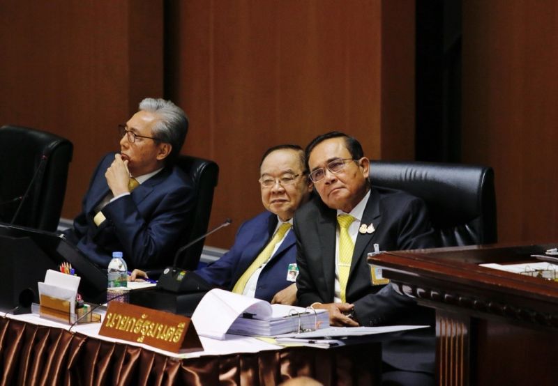  “บิ๊กตู่”เตือนศึกซักฟอก ใครพูดอะไรระวังคำพูดเอง 