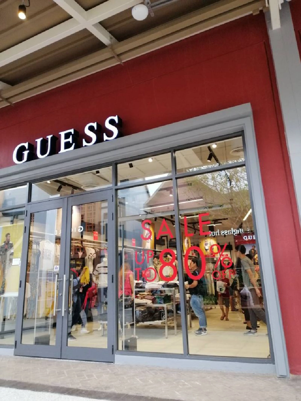 ลุ้นต่อยก 2 "เซ็นทรัล" ชน "ทอท." ปมเซ็นทรัล วิลเลจ