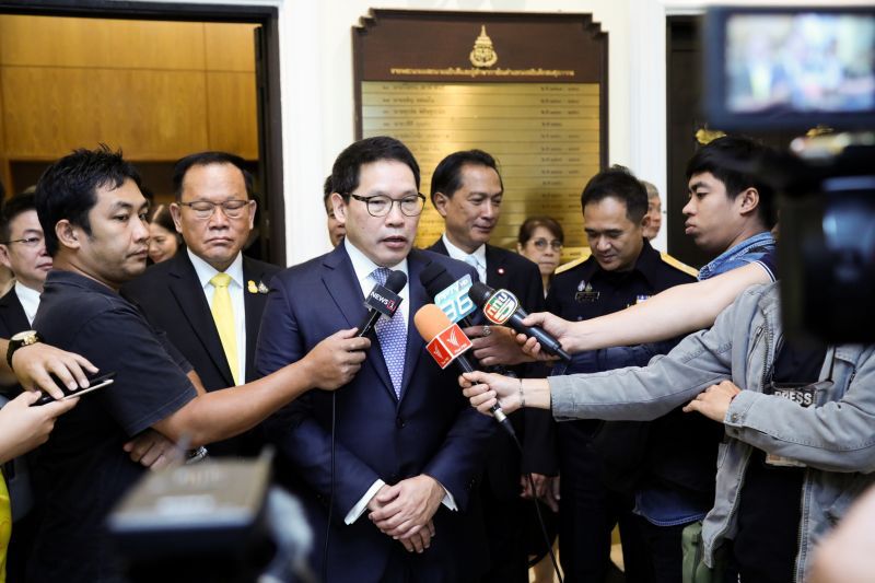 เร่งตรวจสอบ ร้านดิวตี้ฟรี หวั่นรายได้รั่วไหล