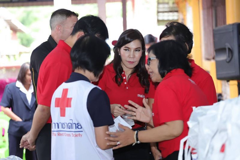 แม็คโครรวมพลังจิตอาสาทั่วอีสาน-เหนือฟื้นฟูร้านค้าหลังเจอพิษโพดุลทั้งแพคถุงยังชีพช่วยกาชาด