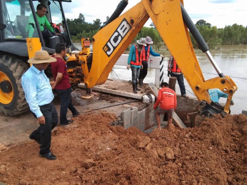    กรมทางหลวงชนบท  เร่งซ่อมแซมถนนใน จ.ยโสธรหลังน้ำลด 