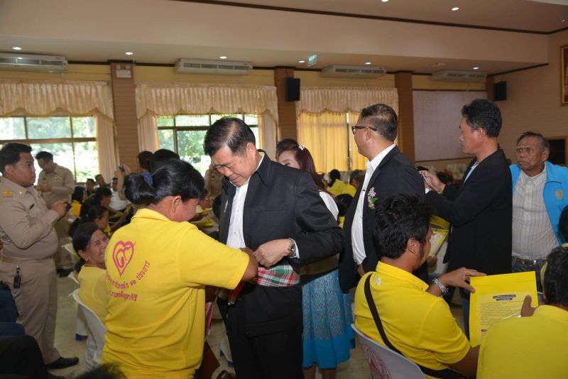 มท.2 ลงพท.ขอนแก่น แจกต่อ“โฉนดที่ดินทั่วไทย นำสุขคลายทุกข์ประชาชน” 320 ราย