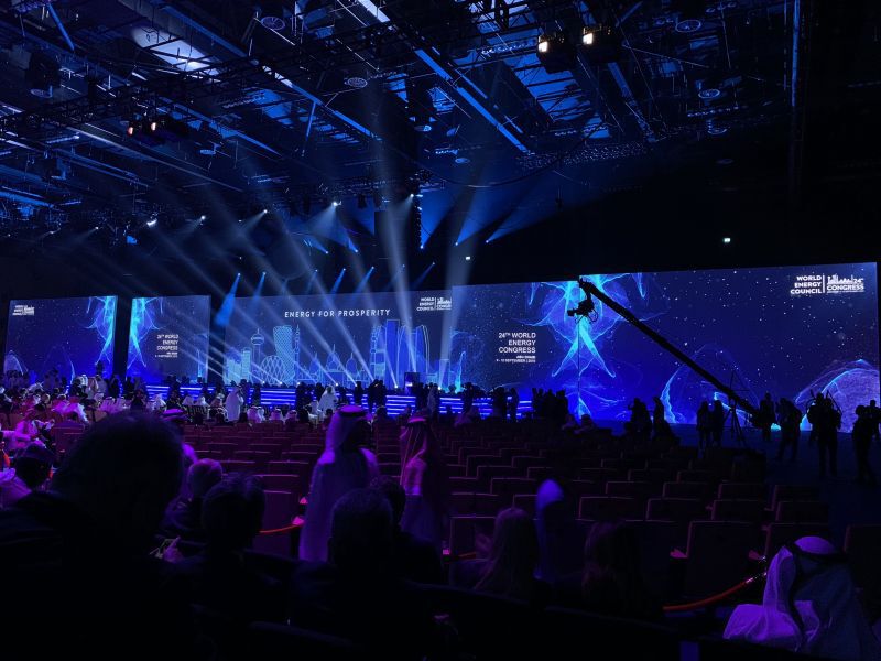 “สนธิรัตน์”ชู “Energy For All” บนเวทีพลังงานโลก