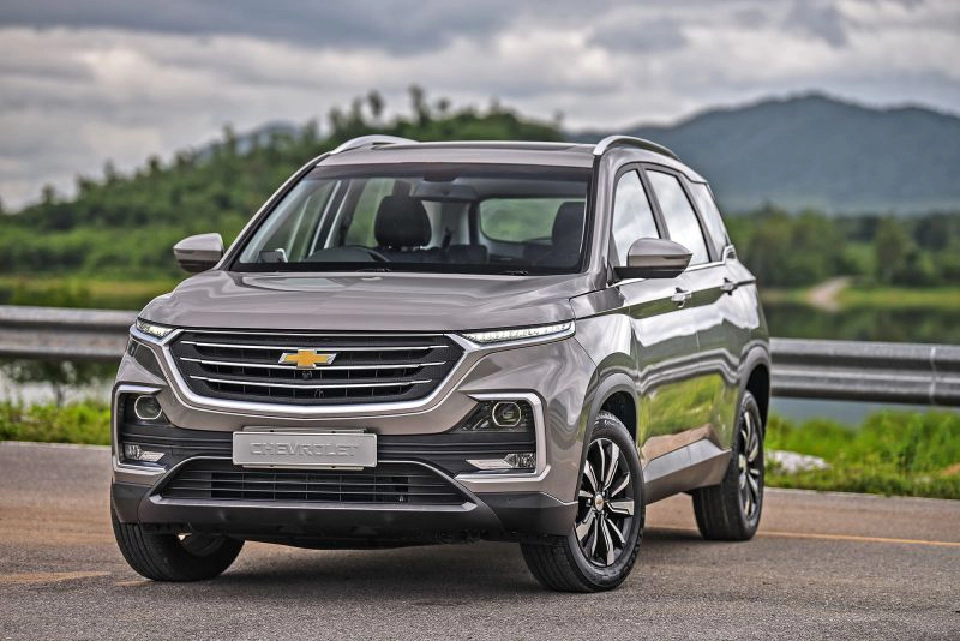 ศึกมวยเล็กSUV ‘เชฟโรเลต แคปติวา’ เจอตอ ‘เอ็มจี เอชเอส’