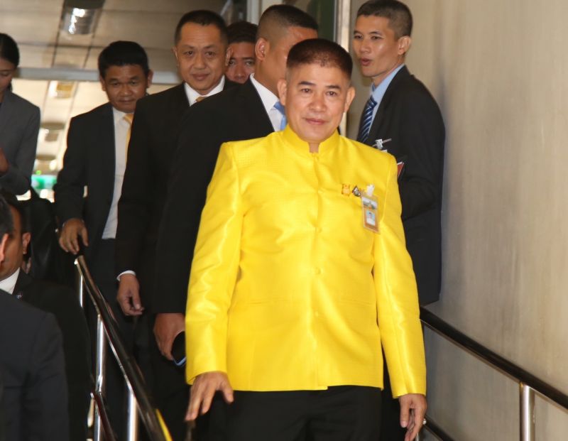  ร.อ.ธรรมนัส พรหมเผ่า