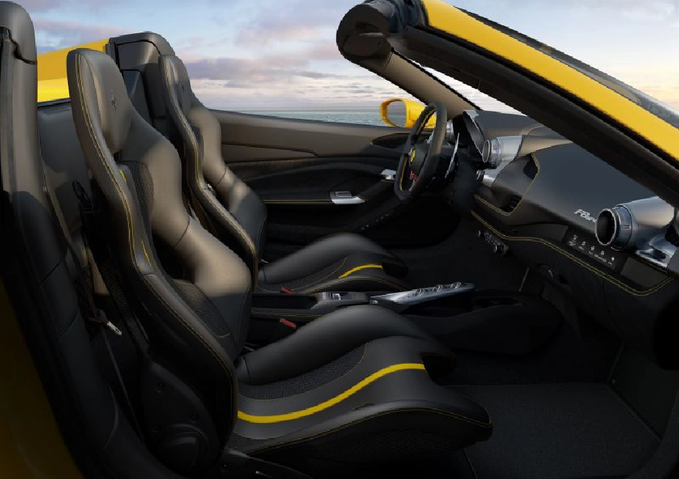 Ferrari F8 Spider สมรรถนะโหดกว่าเดิม