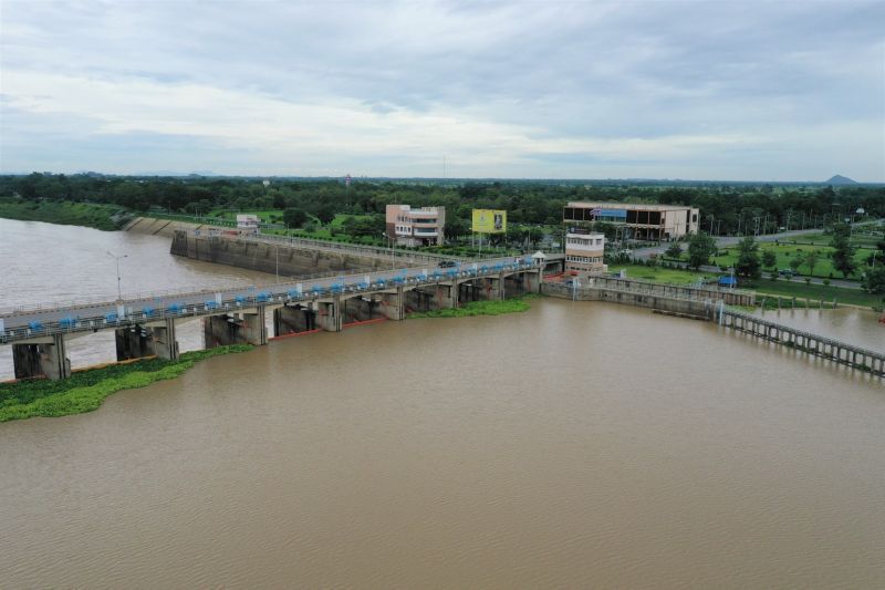 กรมชลฯ ยังลดลดระบายน้ำเขื่อนเจ้าพระยาต่อเนื่อง