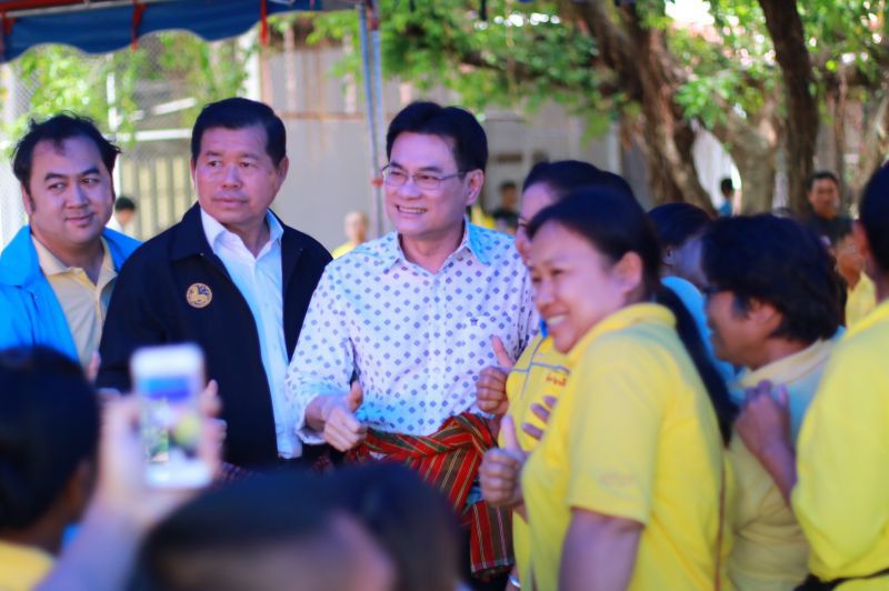 มท.2 สั่งดูแลผู้ประสบภัย ด้านทรัพย์สินและให้อิ่มท้อง