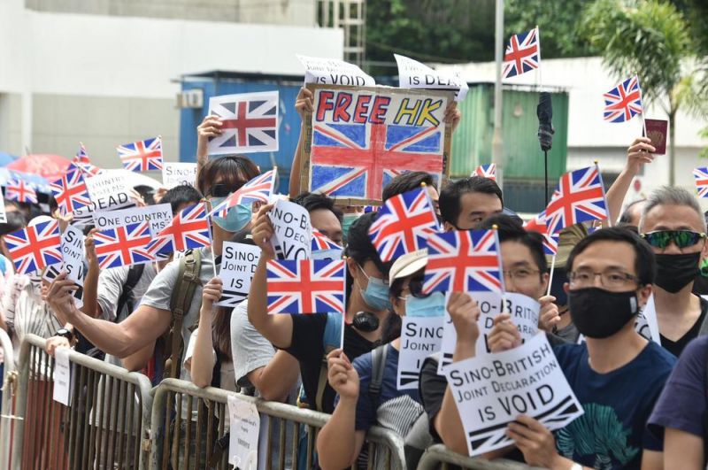 ฮ่องกงตะลุมบอน  จีนเตือนอย่าดึงชาติตะวันตกเข้าแทรก  