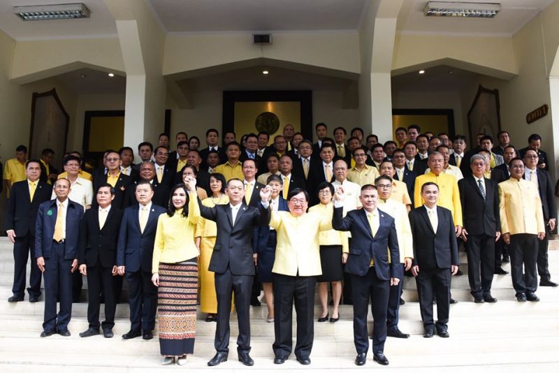 ‘มนัญญา’ เผย “ธรรมนัส” เข้มแข็ง