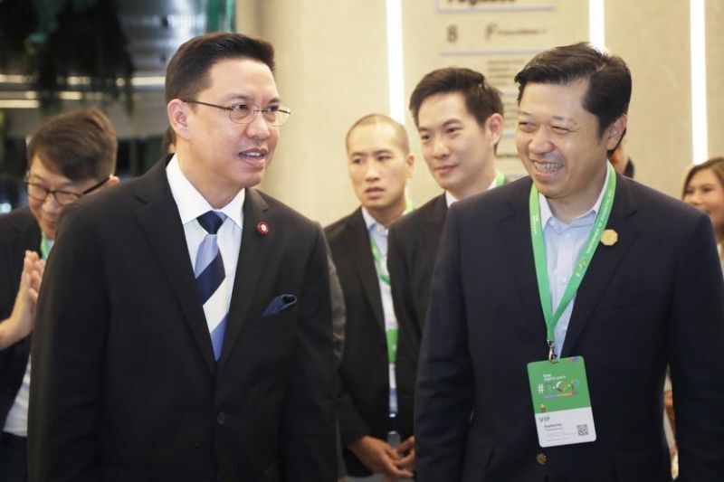 “รมว.ดีอี” ชู ดิจิทัลพาร์ค เป็นศูนย์กลางนวัตกรรม 
