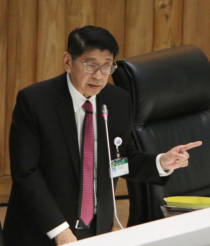 “วิษณุ” ชี้ถวายสัตย์ฯเป็นเรื่องพระมหากษัตริย์-ครม. 